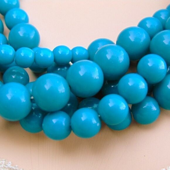 EUC Turquoise Colored Heavy Beaded 5 Strand Necklace - Picture 2 of 5